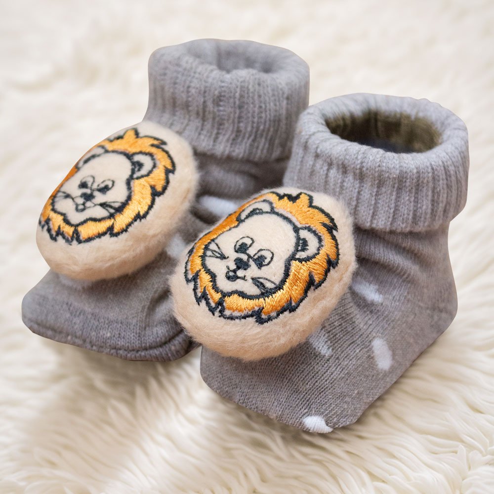 Par De Pantufas Leãozinho Para Bebê - Aconchego No Inverno